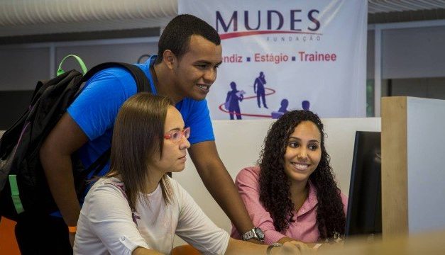 Mudes tem oficinas gratuitas para jovens de comunidades da Grande Tijuca