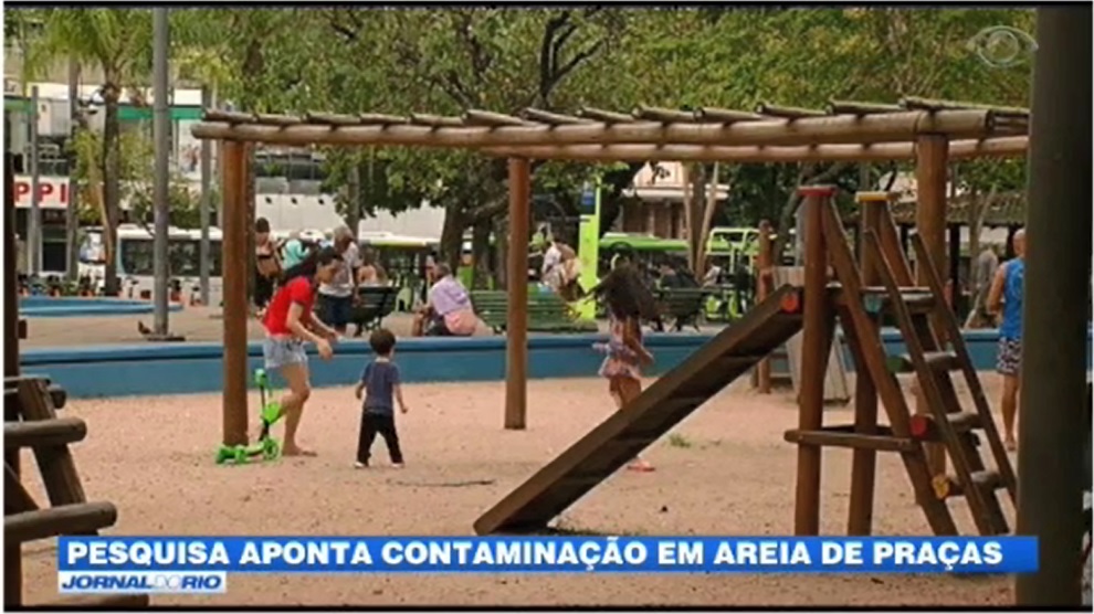 Praça Saenz Pena: contaminação da areia do parquinho por vermes parasitas gera preocupação